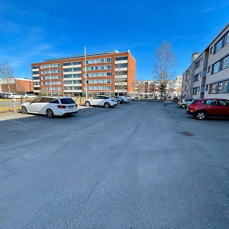 Kiva Majoitus 1-4Hloe, 500M Keskustaan, Parkkipaikka Oulu Exterior foto